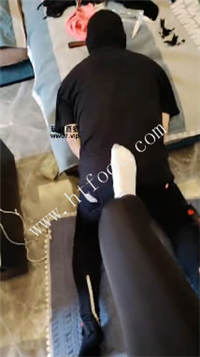 223706fk8c6be7ickkki75.jpg