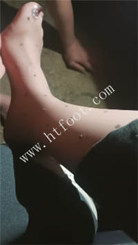 223739iv9p2erw00zz9j50.jpg