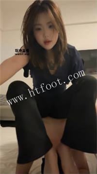 015557lt8r2huj8tz6ssue.jpg