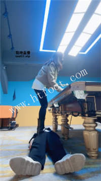 043121s2ynnztteweypw22.jpg