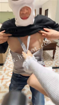 043251y1bettubqxeb8eou.jpg