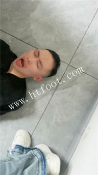 031627mhos5foorapktxav.jpg