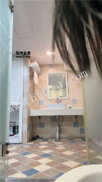 061034jcze13bl1332btgl.jpg