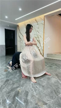 064914bbu89f9sd2t8n8mm.jpg