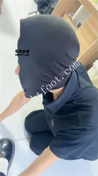 065236zj4uaeb235e9fvb5.jpg