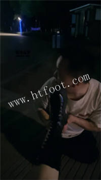050401tqkqiuku90qjik9o.jpg