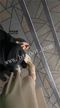 050553ajjl7v99f7u2pwrc.jpg
