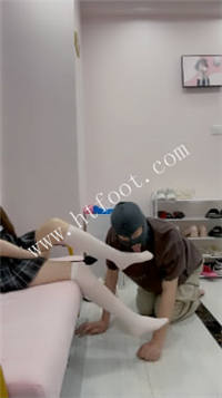 021556bpskwvykfopwow84.jpg