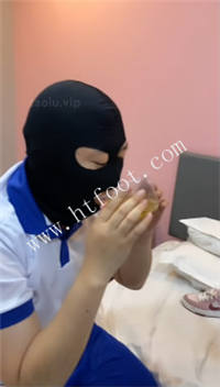 021728gyzyy6isic2zyy6b.jpg