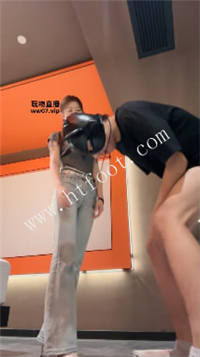 021806qzw7ublw4v78cudv.jpg