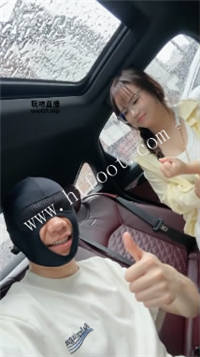 022249bubylhdu2hxlo579.jpg