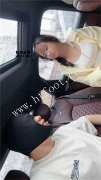 022249e4szy6linn1ut11b.jpg