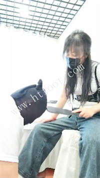 023047s7azcd1sfmv7f72f.jpg