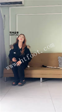 031428lscuqqucs3c0emcr.jpg