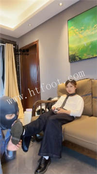 003814pigcl2a2li1gckoo.jpg