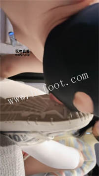 004213auvc979vya3otbpk.jpg
