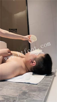 004757cc7lr3d35nwcbc5r.jpg