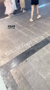064842gn8h94026qc99x0c.jpg