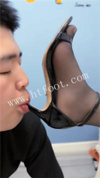 062922dt4lqdv1l0i4sg4b.jpg