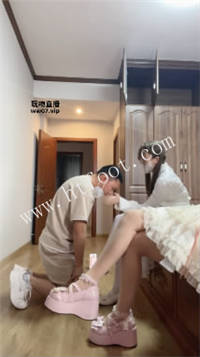 064630r3ythiuoxo00si69.jpg