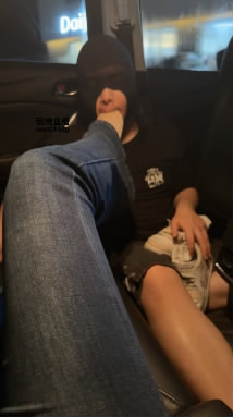 011509ez9ex8ei8429sosx.jpg