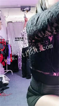 032006facg6ear40lj2pha.jpg