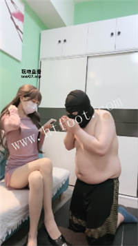 035743a75h9hr5zg3hf2uf.jpg