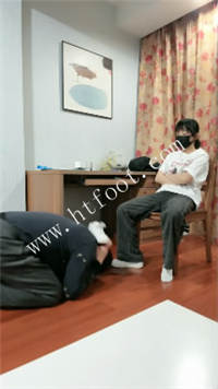 044243lcq8fxnpan88j8nq.jpg