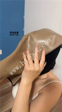 055024gjzuolxsfl61flsi.jpg