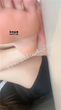 050207ahh7b5xeieev02bf.jpg