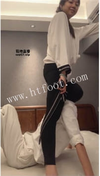 ZB5003 景花】鲨鱼库调教34分钟