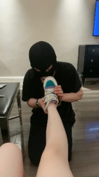 ZB5948 王不了】贱狗滚进来34分钟