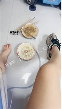 ZB5420 莹莹】圣水泡饭76分钟